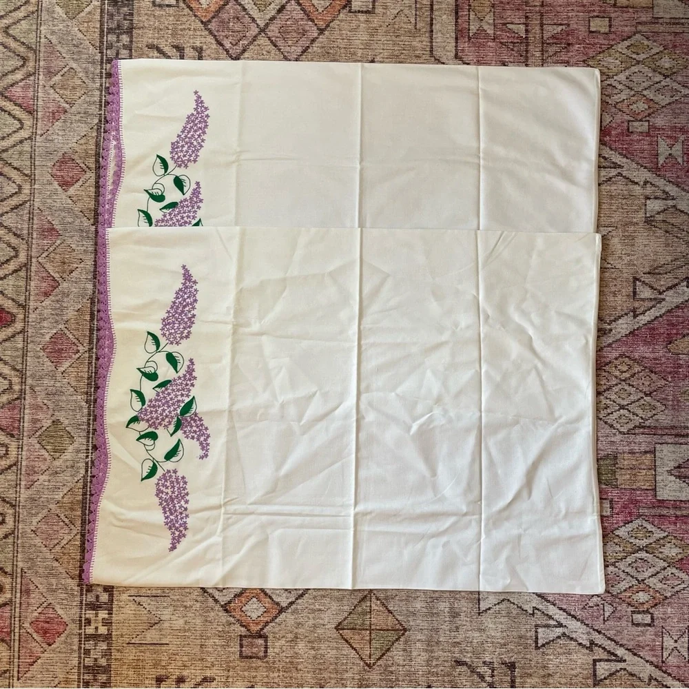 Hand Embroidered Cottagecore Floral Lace Trim Pillowcase Set